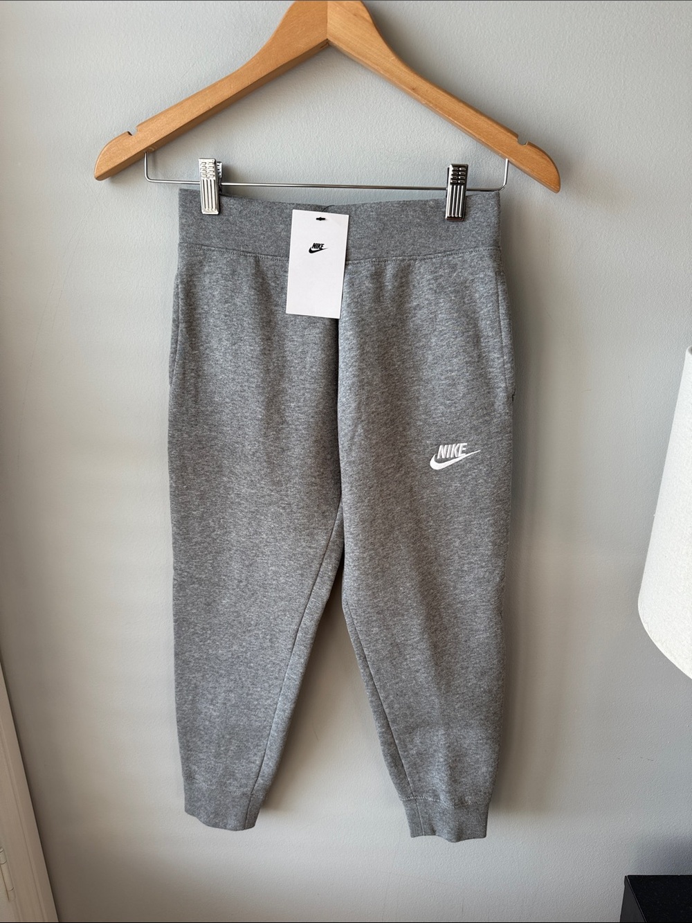 Nike Girls Grey Sweatpants NWT